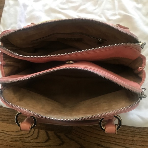 Classic Marc Jacobs Bag - Picture 4 of 8